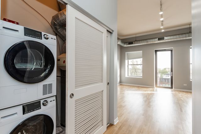 4537 S Drexel Boulevard 706, Chicago, IL 60653