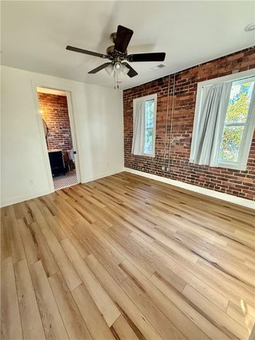 706 Gloucester Street A, Brunswick, GA 31520