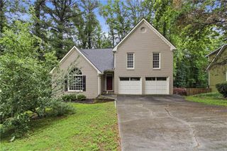 4822 Thornwood Drive NW, Acworth, GA 30102