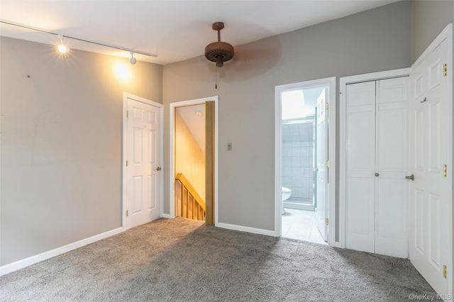 28 Campus Lane, Ronkonkoma, NY 11779