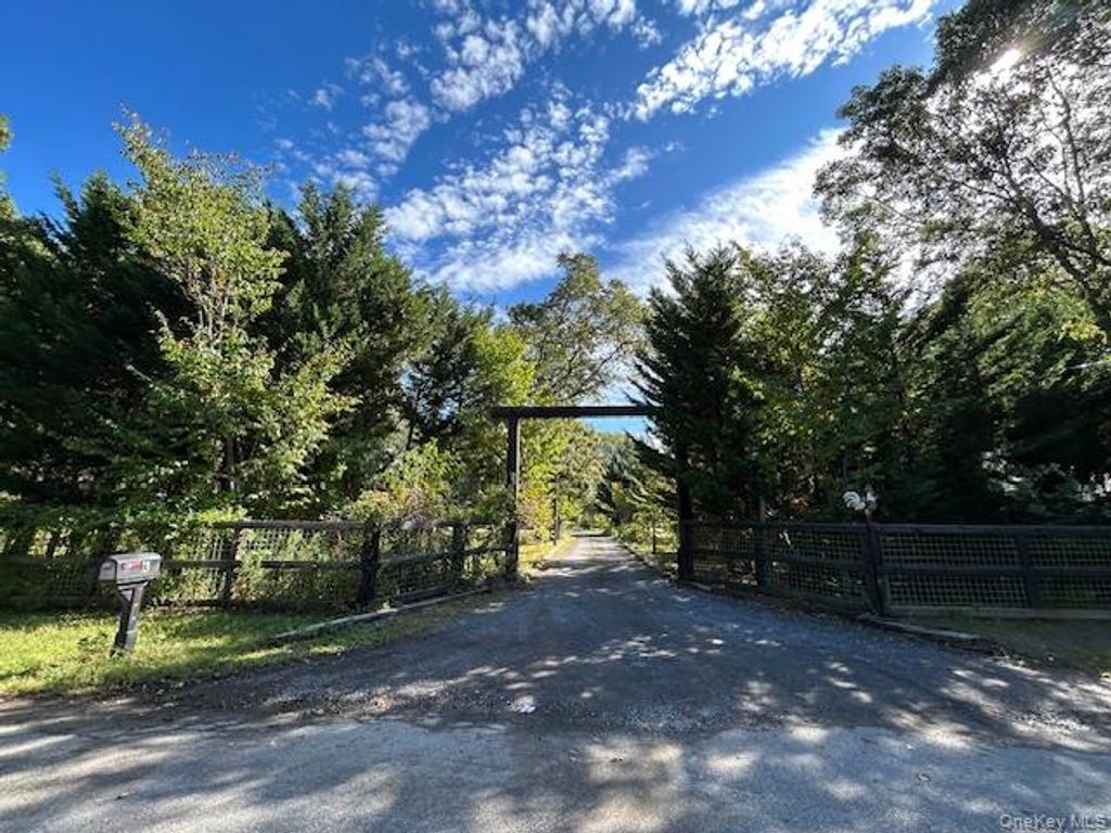 Address unavailable.