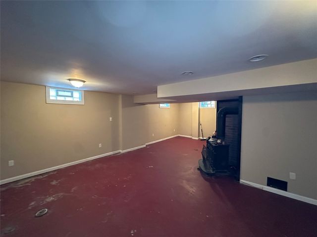 1630 W 21ST Street, Erie, PA 16502