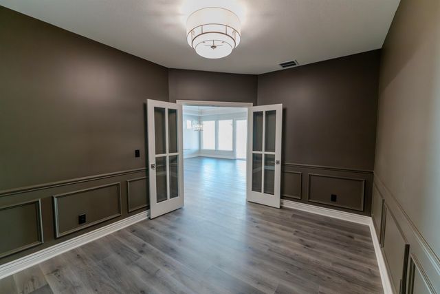 3723 N Ritchfield St, Wichita, KS 67226