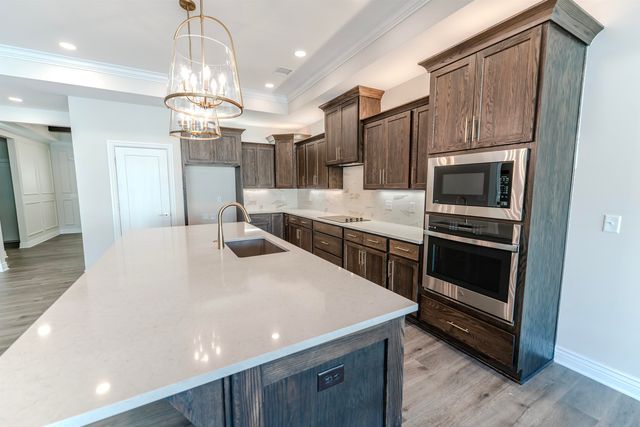 3723 N Ritchfield St, Wichita, KS 67226