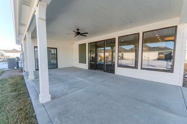 3723 N Ritchfield St, Wichita, KS 67226