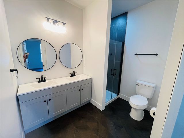 12981 Recreation Drive, Lowell, AR 72745