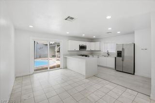 4013 Esmeralda Avenue, Las Vegas, NV 89102