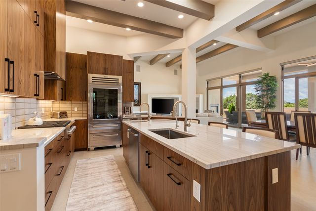 4 Penasco Circle, Santa Fe, NM 87506
