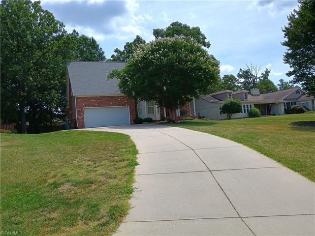 4026 Banoak Street, High Point, NC 27265
