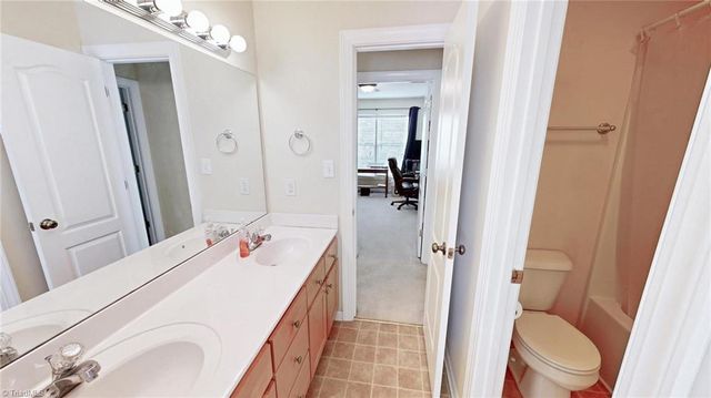 4026 Banoak Street, High Point, NC 27265