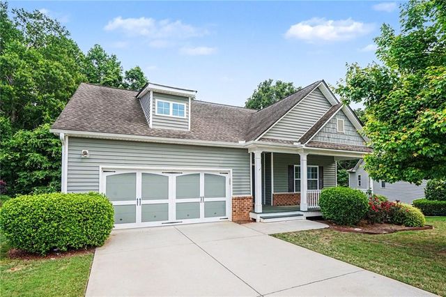 342 Briarcrest Drive, Jefferson, GA 30549
