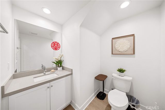 4056 E peony Paseo 16, Ontario, CA 91761