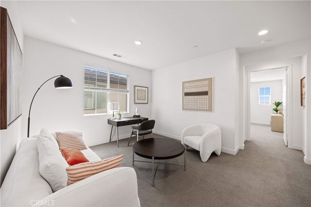 4056 E peony Paseo 16, Ontario, CA 91761