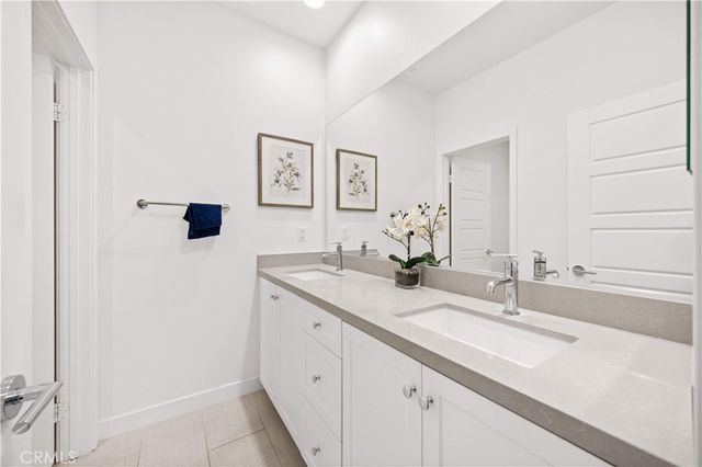 4056 E peony Paseo 16, Ontario, CA 91761