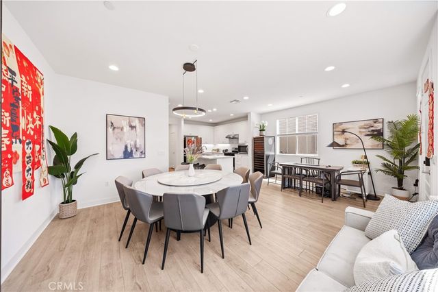 4056 E peony Paseo 16, Ontario, CA 91761