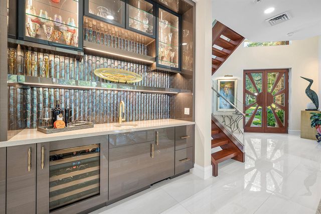 18163 SE Ridgeview Drive, Jupiter, FL 33469