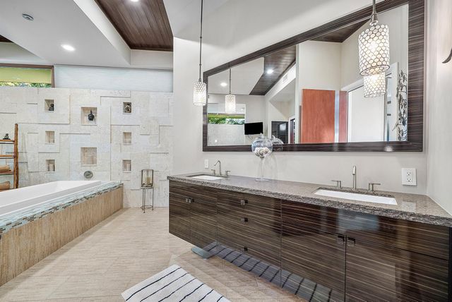 18163 SE Ridgeview Drive, Jupiter, FL 33469