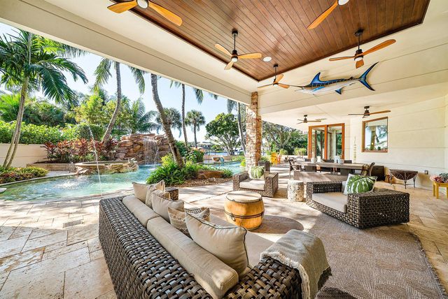 18163 SE Ridgeview Drive, Jupiter, FL 33469