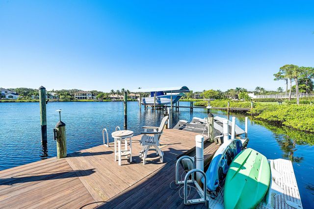 18163 SE Ridgeview Drive, Jupiter, FL 33469