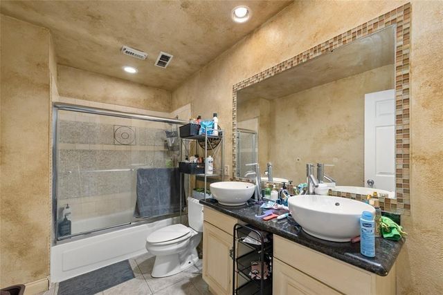 2105 Meadow Parkway N N, League City, TX 77573