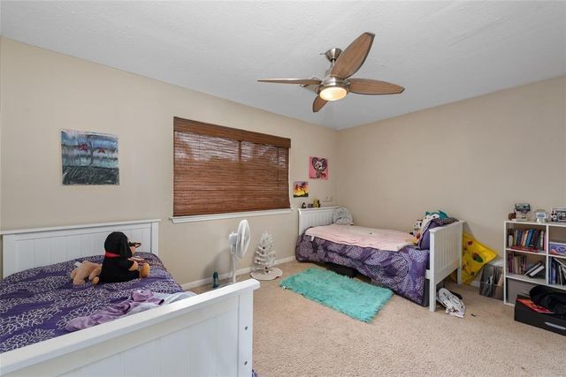 2105 Meadow Parkway N N, League City, TX 77573