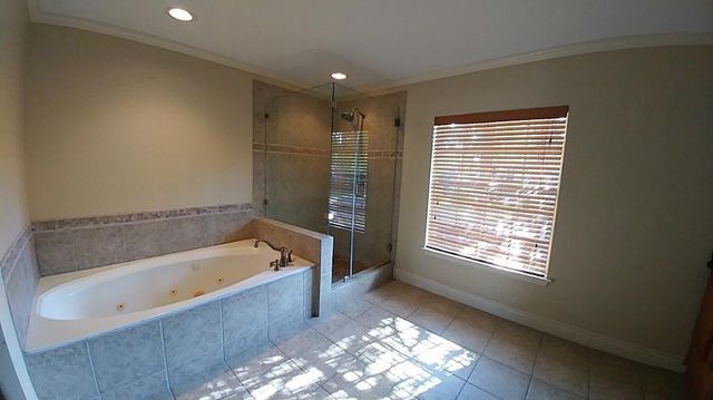 2105 Meadow Parkway N N, League City, TX 77573