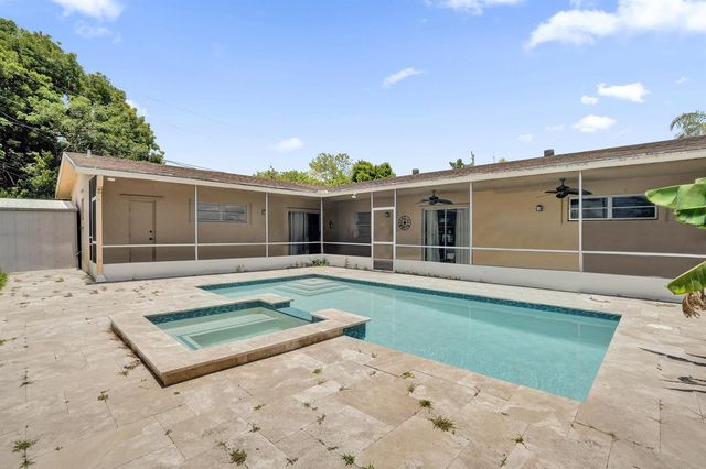 811 NW 43rd Avenue, Coconut Creek, FL 33066
