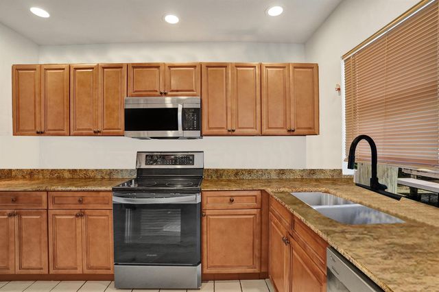 811 NW 43rd Avenue, Coconut Creek, FL 33066