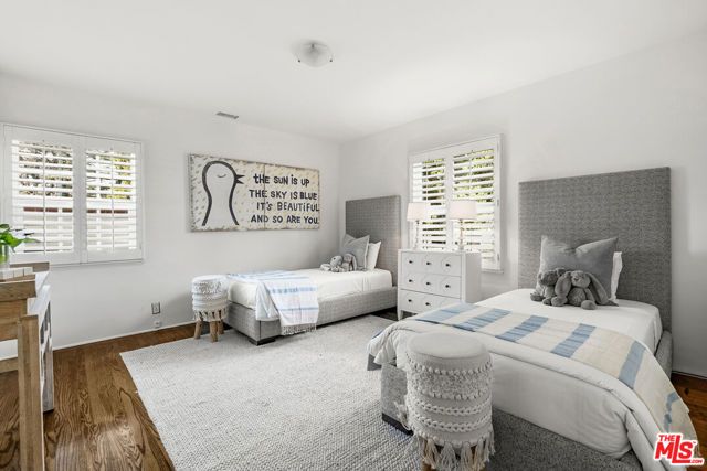 15328 De Pauw Street, Pacific Palisades (los Angeles), CA 90272