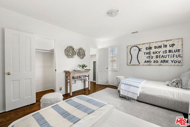 15328 De Pauw Street, Pacific Palisades (los Angeles), CA 90272