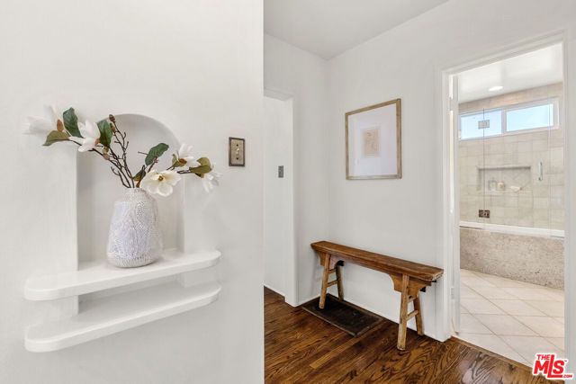 15328 De Pauw Street, Pacific Palisades (los Angeles), CA 90272