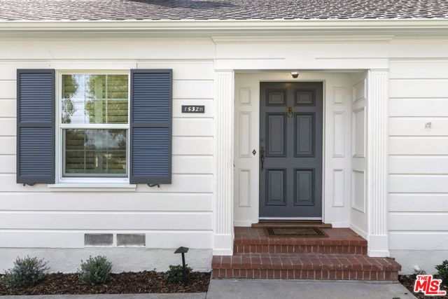 15328 De Pauw Street, Pacific Palisades (los Angeles), CA 90272