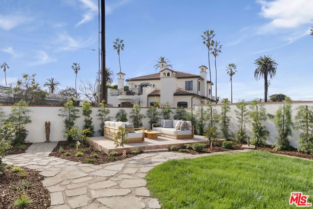 15328 De Pauw Street, Pacific Palisades (los Angeles), CA 90272