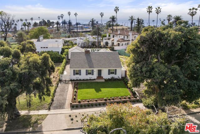 15328 De Pauw Street, Pacific Palisades (los Angeles), CA 90272