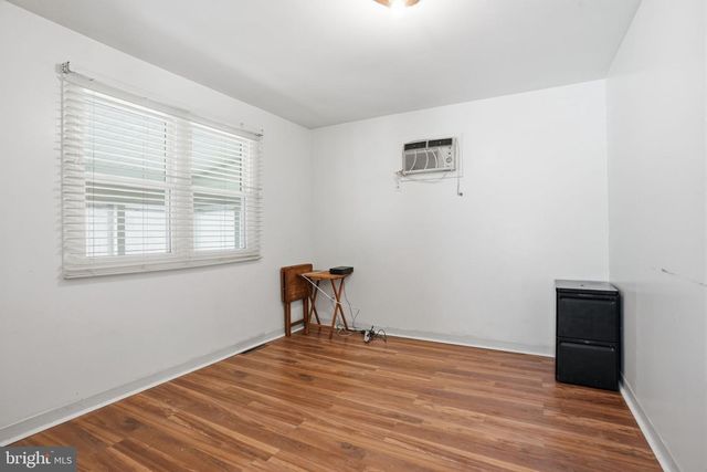 622 CORSON ST, Bristol, PA 19007