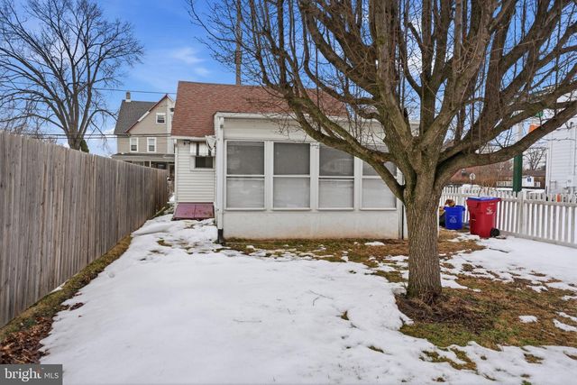 622 CORSON ST, Bristol, PA 19007