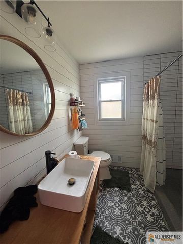 1266 Rahway Avenue, Avenel, NJ 07001