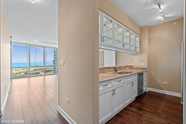 1201 S Prairie Avenue 2604, Chicago, IL 60605
