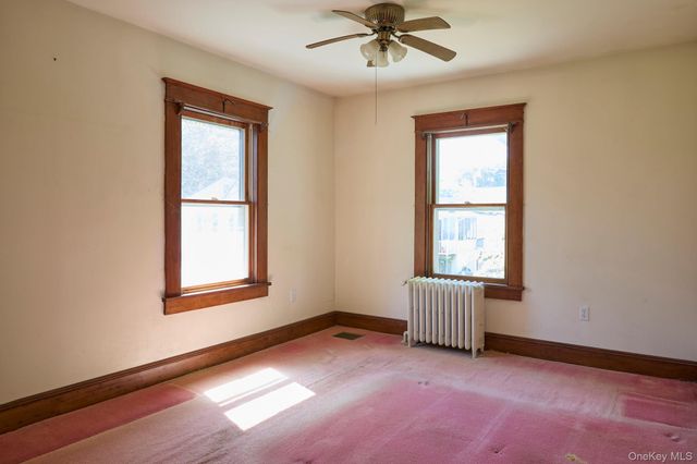 35 Union Avenue, New Windsor, NY 12553