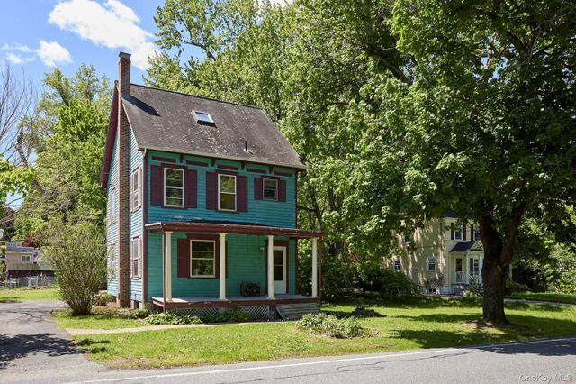 35 Union Avenue, New Windsor, NY 12553