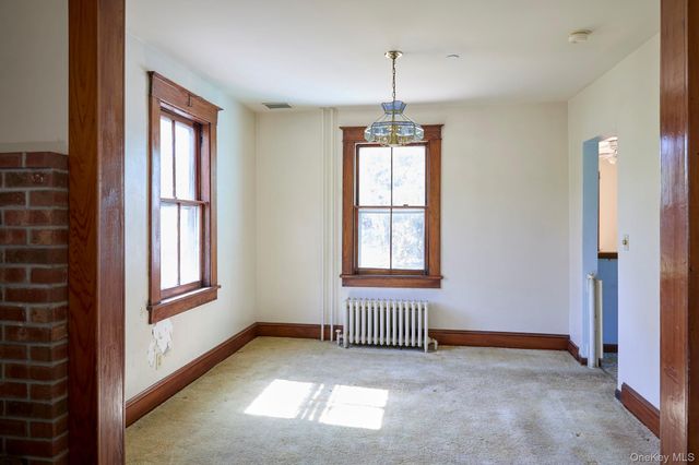 35 Union Avenue, New Windsor, NY 12553