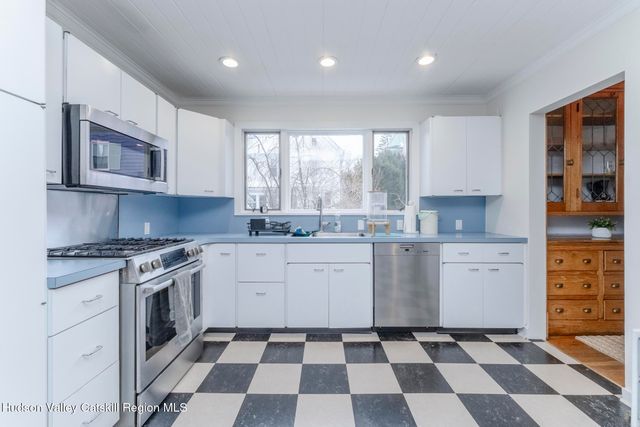 36 Warren Street, Kingston, NY 12401