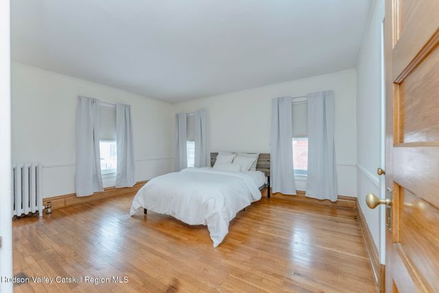 36 Warren Street, Kingston, NY 12401