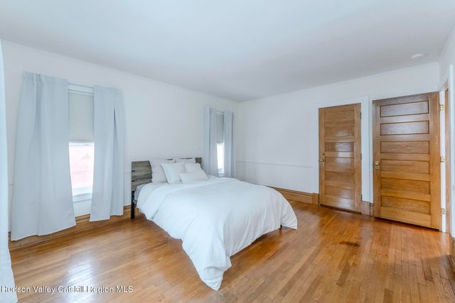 36 Warren Street, Kingston, NY 12401