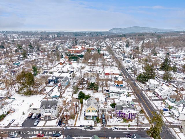 36 Warren Street, Kingston, NY 12401