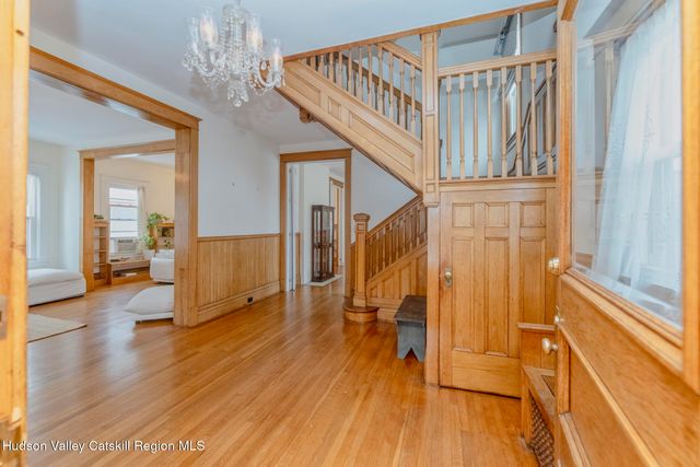 36 Warren Street, Kingston, NY 12401