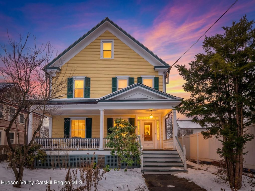 36 Warren Street, Kingston, NY 12401