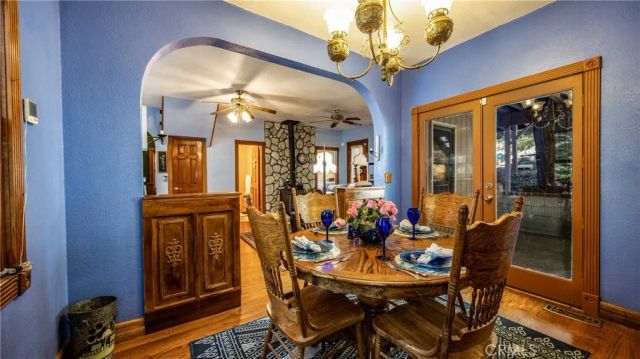 24083 Cresta Drive, Crestline, CA 92325