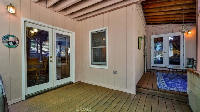 24083 Cresta Drive, Crestline, CA 92325