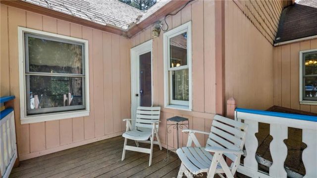 24083 Cresta Drive, Crestline, CA 92325